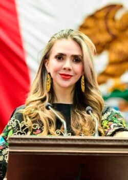 FOTO_Samanta-Flores-Adame FOTO_Samanta-Flores-Adame