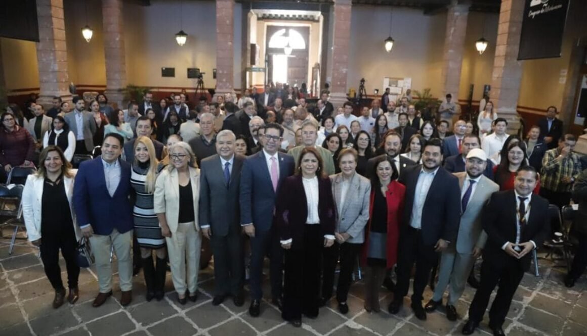 Realiza 76 Legislatura Conferencia para informar sobre nuevo sistema de pensiones en México