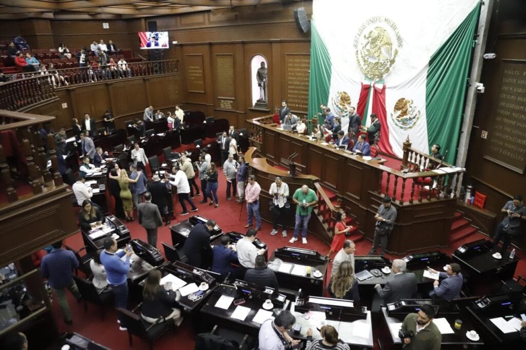 La imagen actual no tiene texto alternativo. El nombre del archivo es: WhatsApp-Image-2025-06-19-at-12.53.32-PM.jpeg