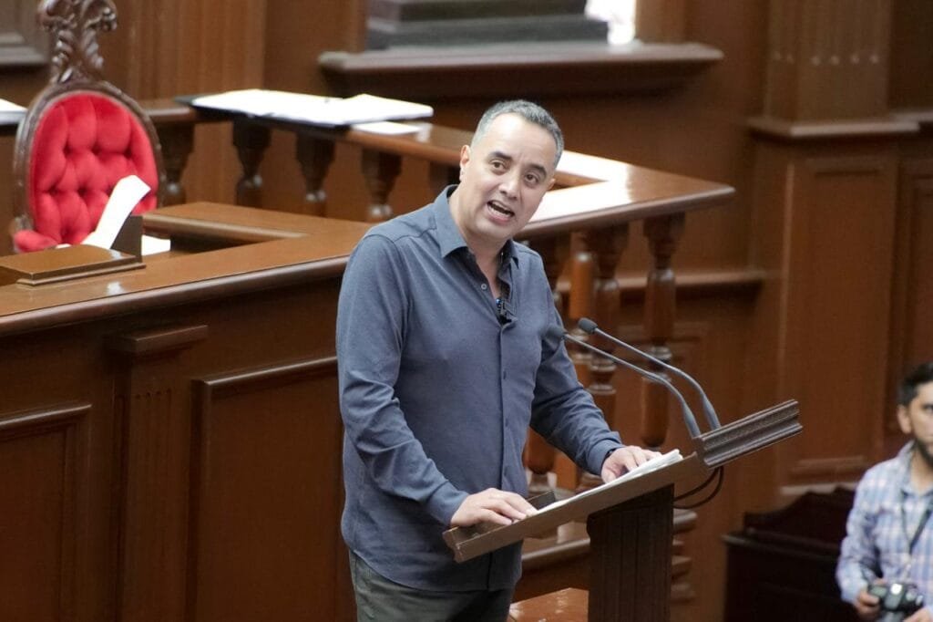La imagen actual no tiene texto alternativo. El nombre del archivo es: WhatsApp-Image-2025-10-16-at-1.15.35-PM.jpeg