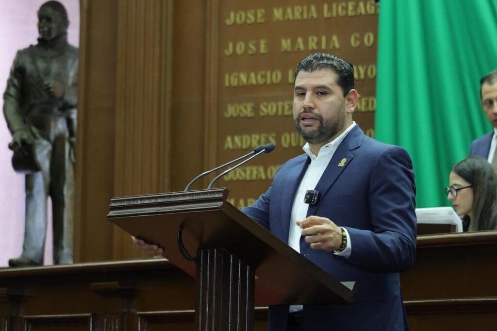 La imagen actual no tiene texto alternativo. El nombre del archivo es: WhatsApp-Image-2025-11-19-at-12.40.48-PM.jpeg