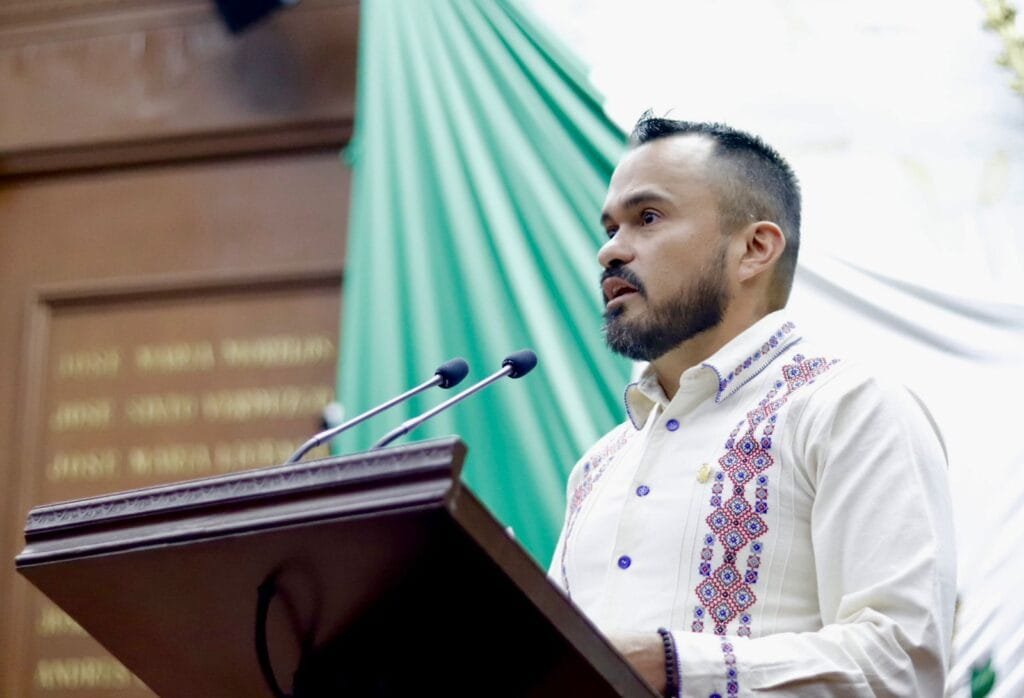 La imagen actual no tiene texto alternativo. El nombre del archivo es: WhatsApp-Image-2025-11-19-at-12.42.01-PM.jpeg