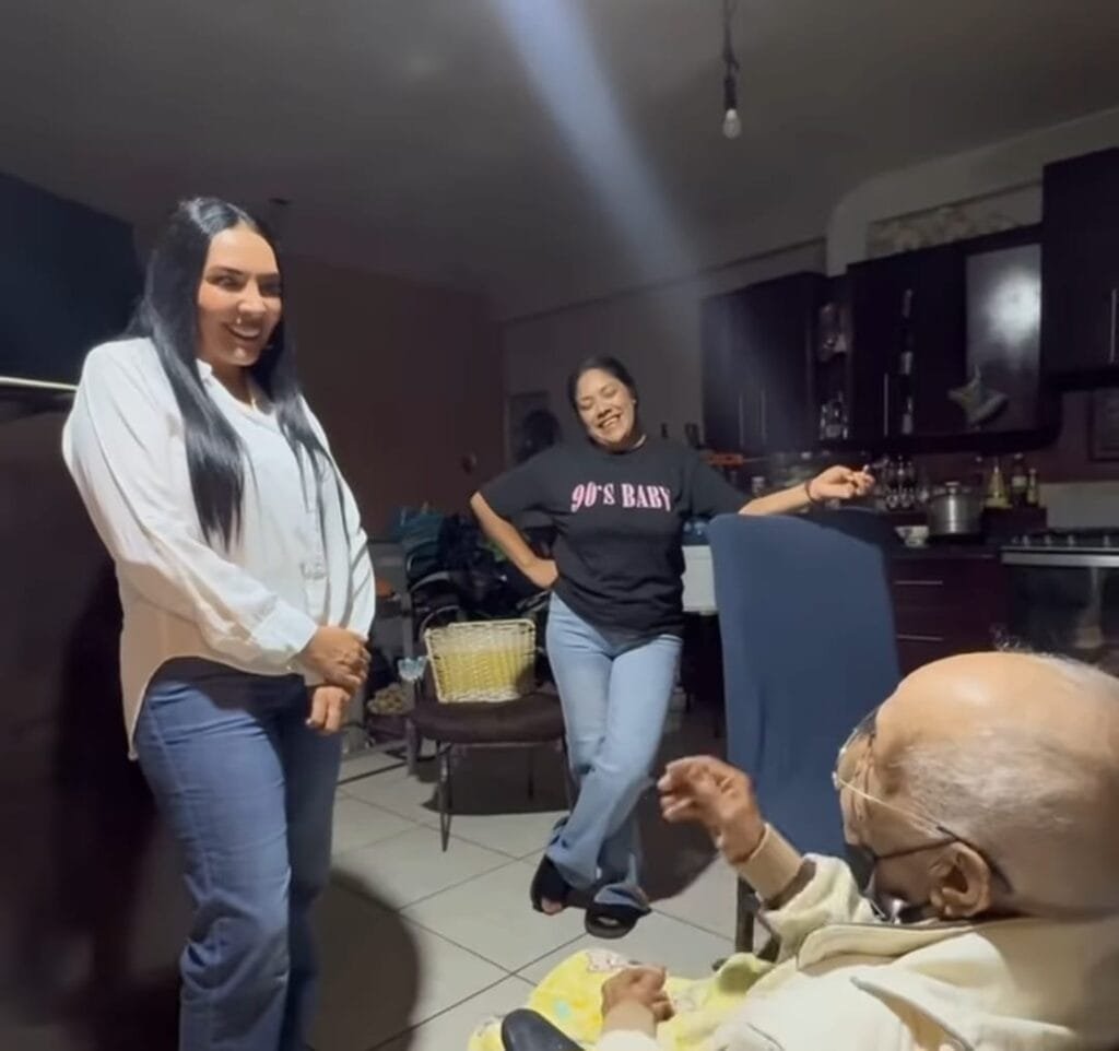 La imagen actual no tiene texto alternativo. El nombre del archivo es: WhatsApp-Image-2026-03-19-at-12.54.15-PM.jpeg