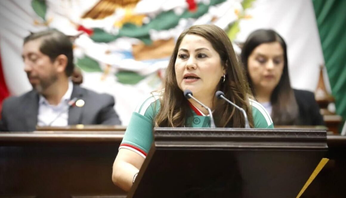 Jackie Avilés presenta iniciativa para combatir la violencia en el deporte